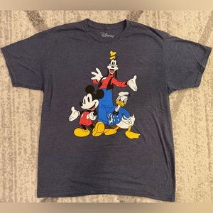 Disney Gray 3 Character Mickey Mouse,Donald Duck, Goofy Large T-Shirt